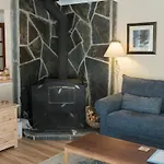 Near Yosemite Bass Lake Cabin With Hot Tub, Lake View, Pet Friendly