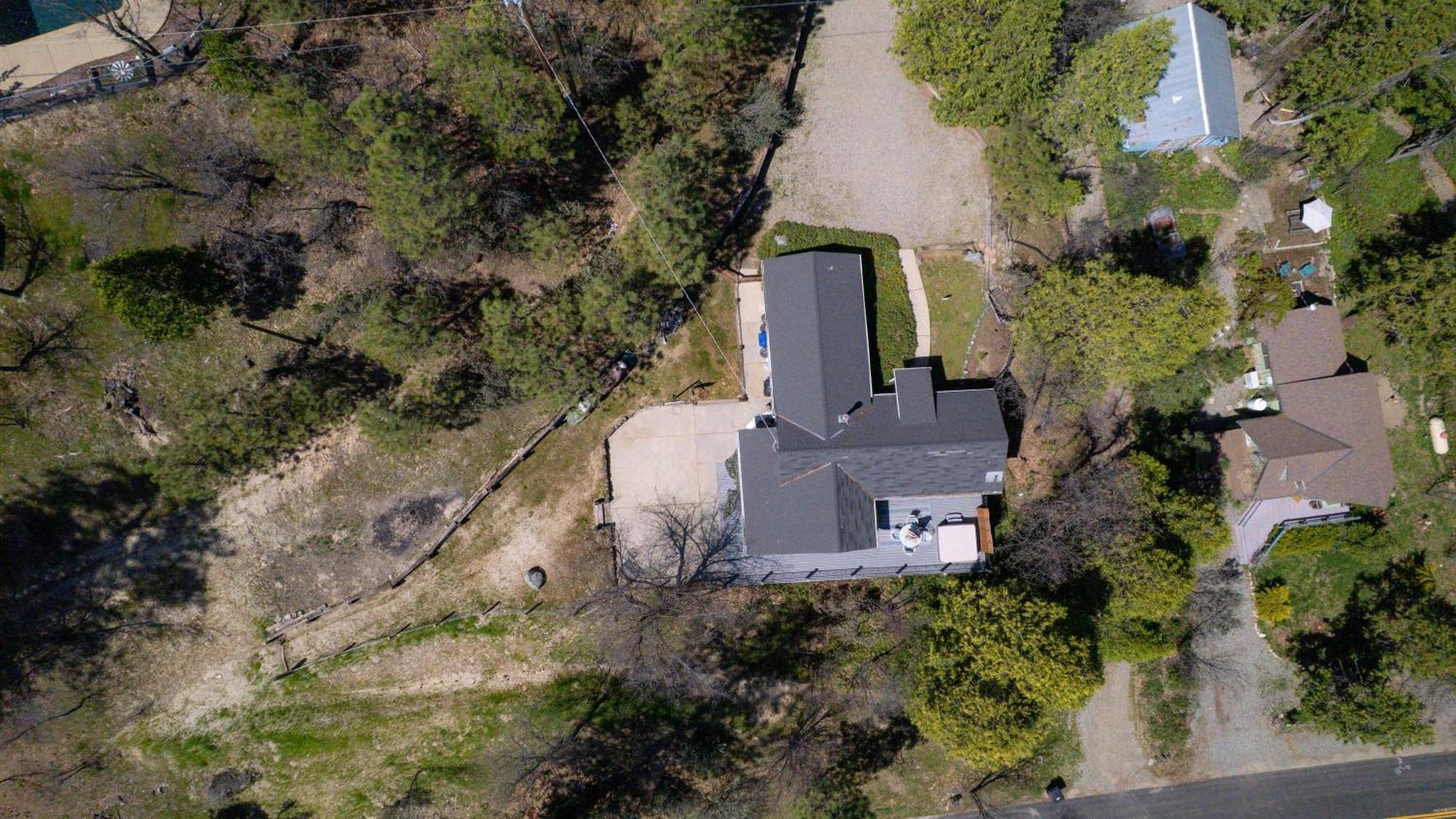 Near Yosemite Bass With Hot Tub, View, Pet Friendly